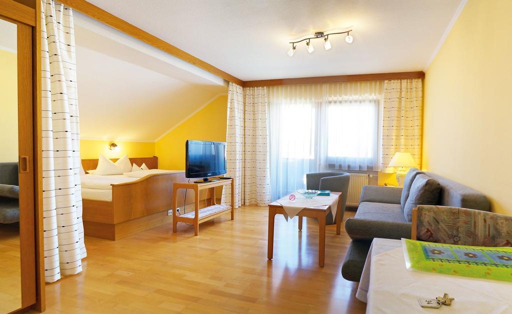 Hotel Haus Renate Bad Füssing Pokój zdjęcie